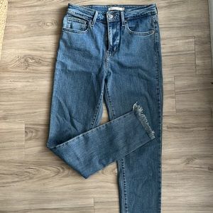 Levi's 721 High Rise Skinny Jeans